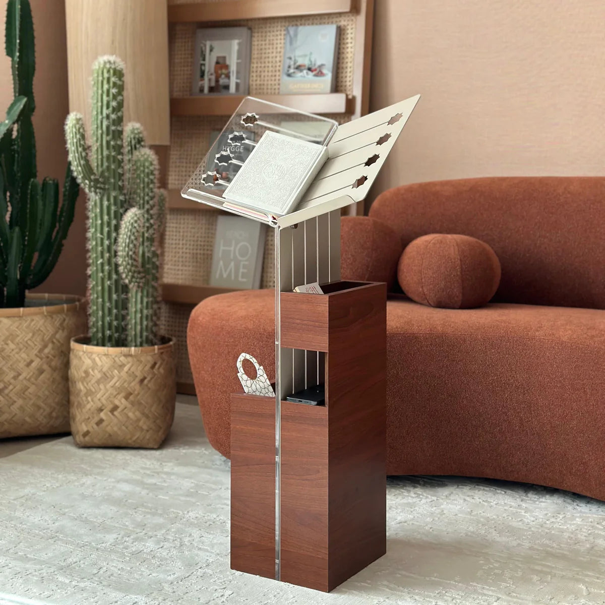 حامل مصحف خشبي فاخر